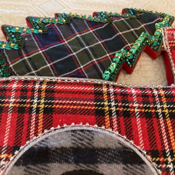 Christmas The Old Fashion Way! Super Detailed Cloth Front w 2 Wall Hangers - Picture 2 of 7